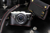Olympus EPL 10 / E PL9 / E PL8 Series Leather Camera Case