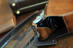 Olympus EPL 10 / E PL9 / E PL8 Series Leather Camera Case