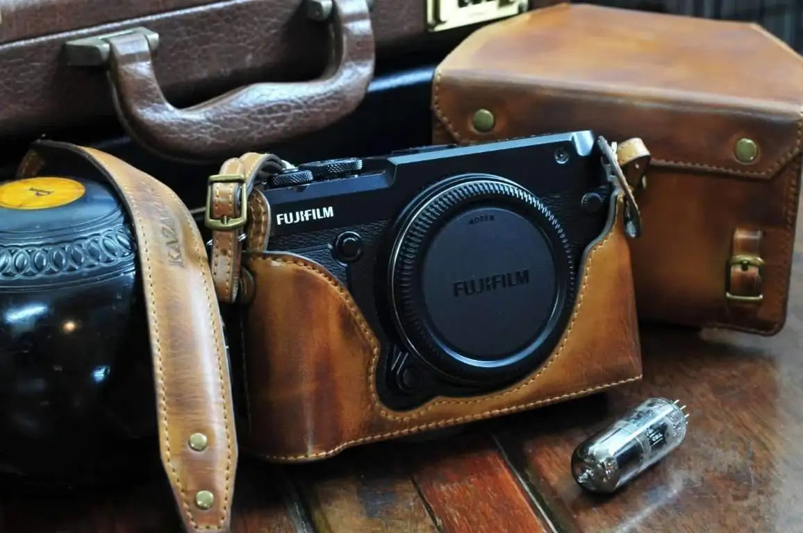 FUJIFILM GFX50R 美品 Fujifilm GFX50R Handcrafted Leather Camera Case - Kaza-deluxe