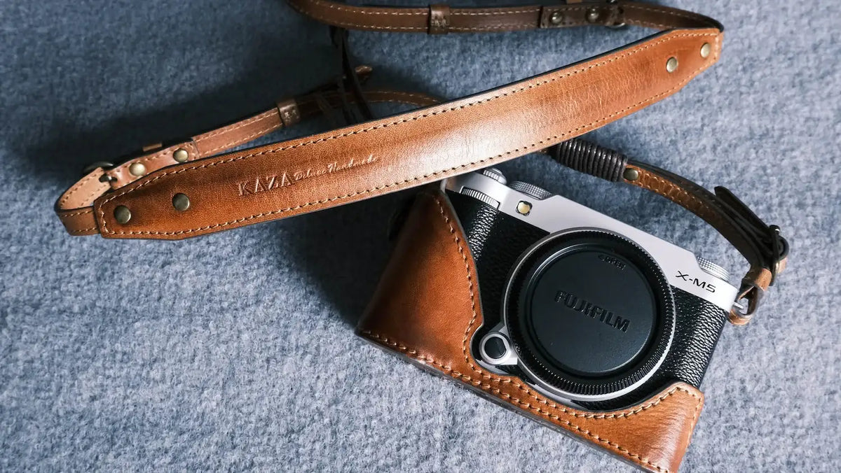 Fujifilm X M5 series Leather Camera Case - kaza-deluxe