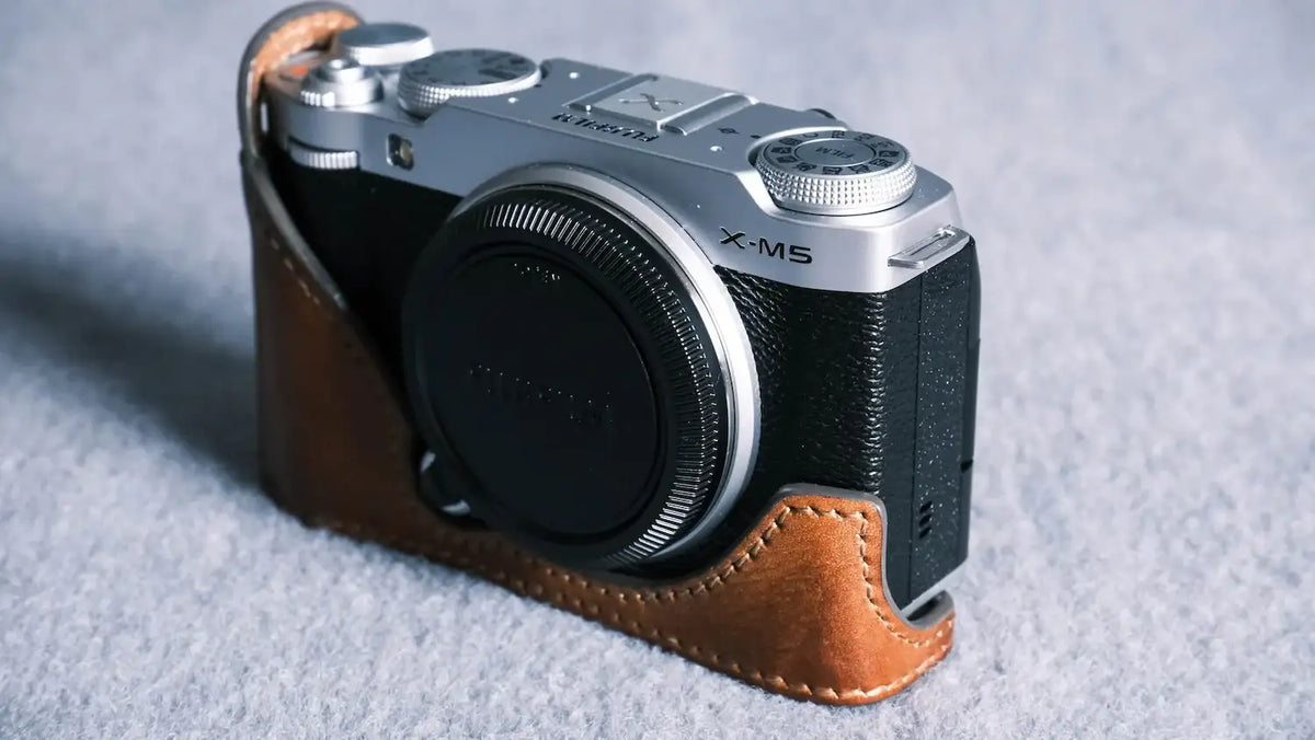 Fujifilm X M5 series Leather Camera Case - kaza-deluxe
