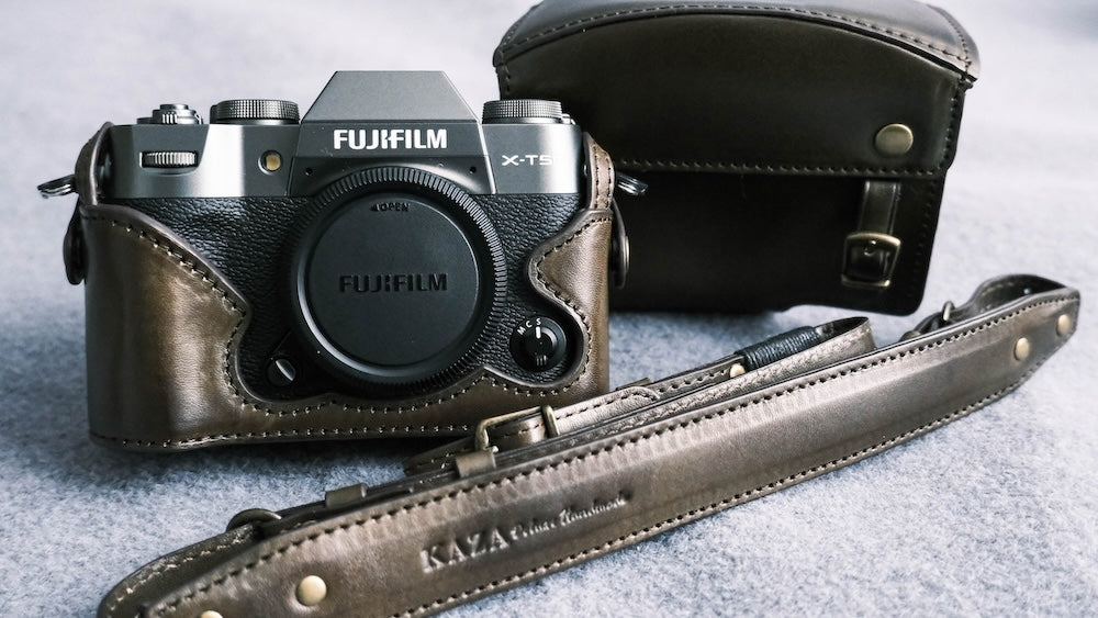 Fujifilm X T50 Leather Camera Case - kaza-deluxe