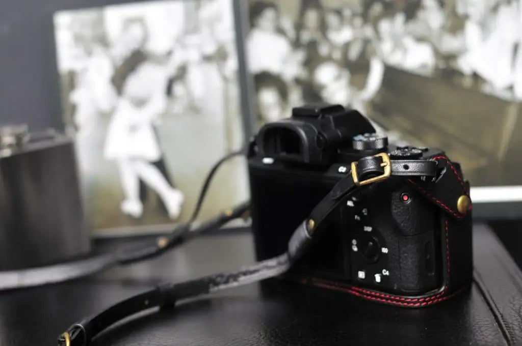 Sony A7II / A7RII / A7SII Series Leather Camera Case - kaza-deluxe