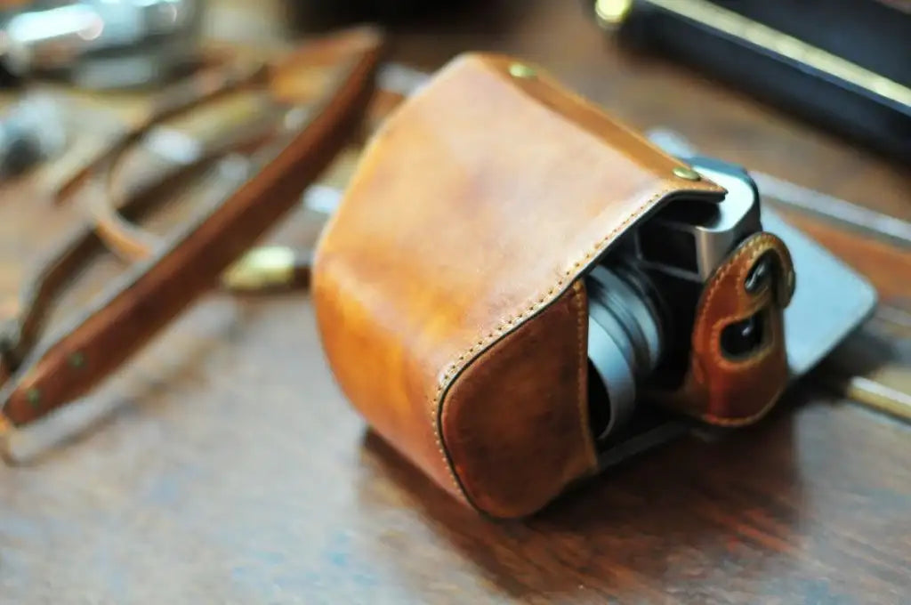 Fujifilm X 100F Leather Camera Case - Combo Set - kaza-deluxe