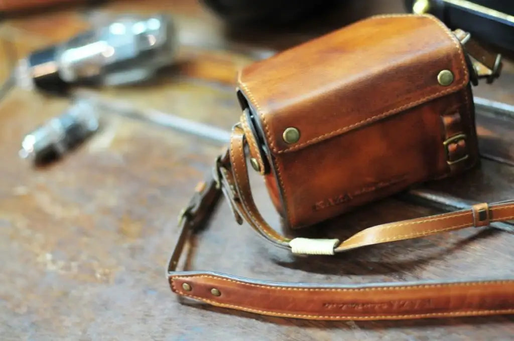 Fujifilm X 100F Leather Camera Case - Combo Set - kaza-deluxe