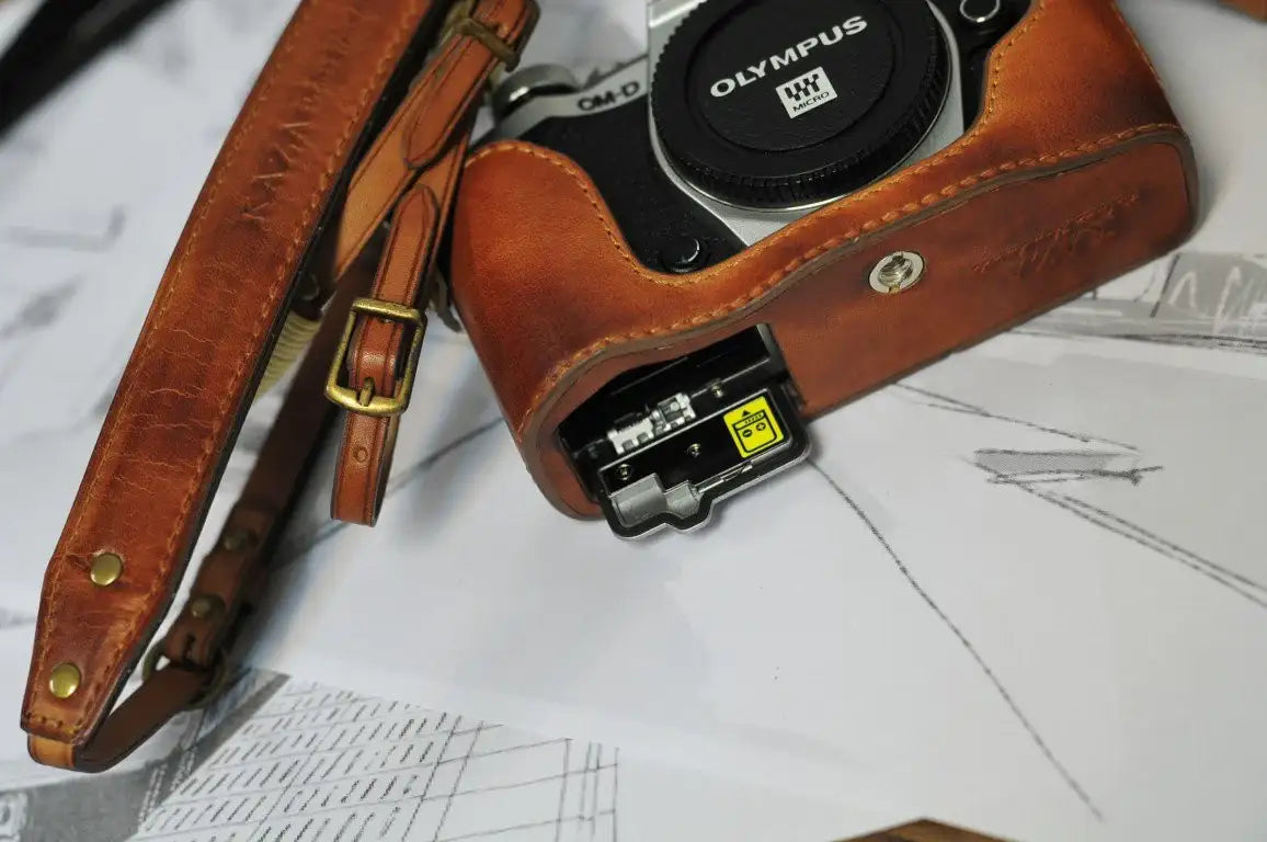 Olympus E M5 Mark II Leather Camera Case - kaza-deluxe