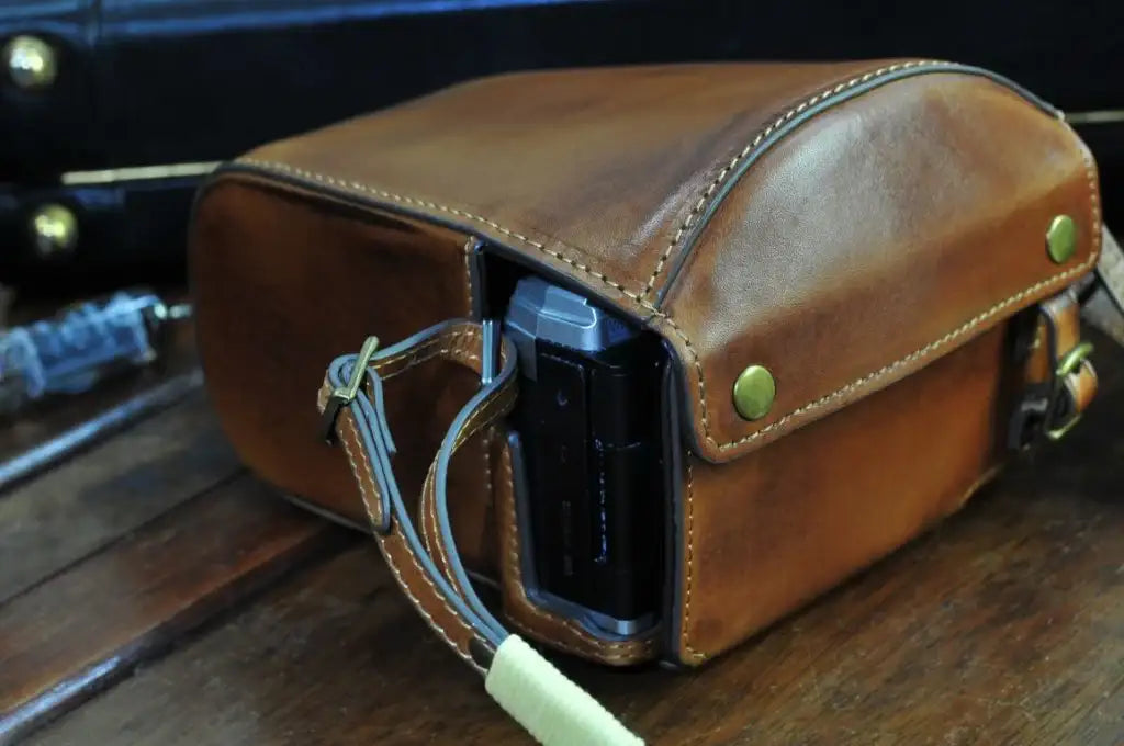 Olympus E M5 Mark II Leather Camera Case - kaza-deluxe