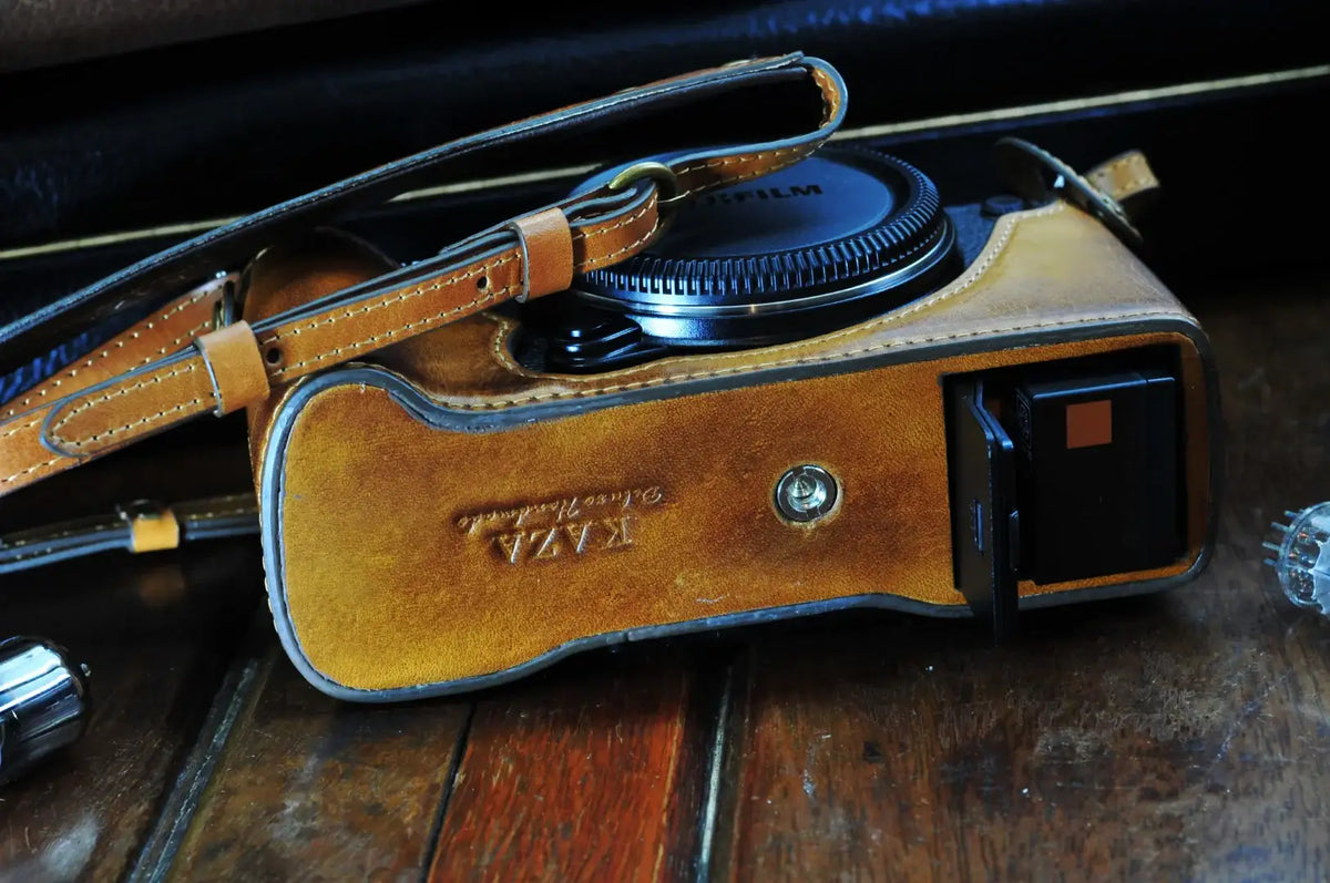 Fujifilm GFX50R Leather Camera Case - kaza-deluxe