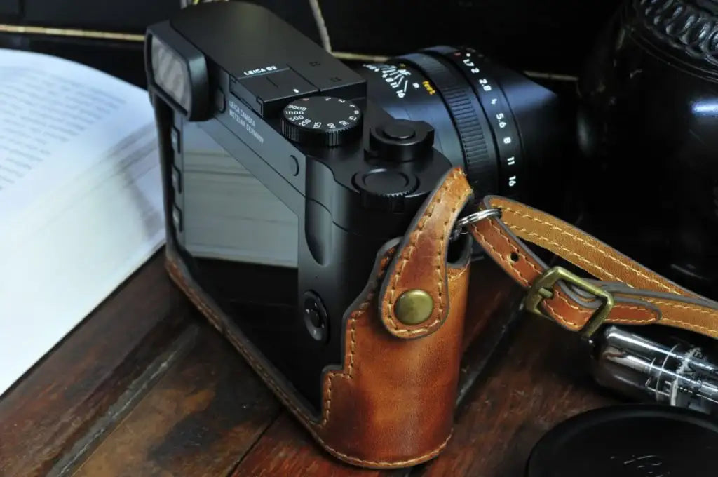 Leica Q2 Leather Camera Case - kaza-deluxe