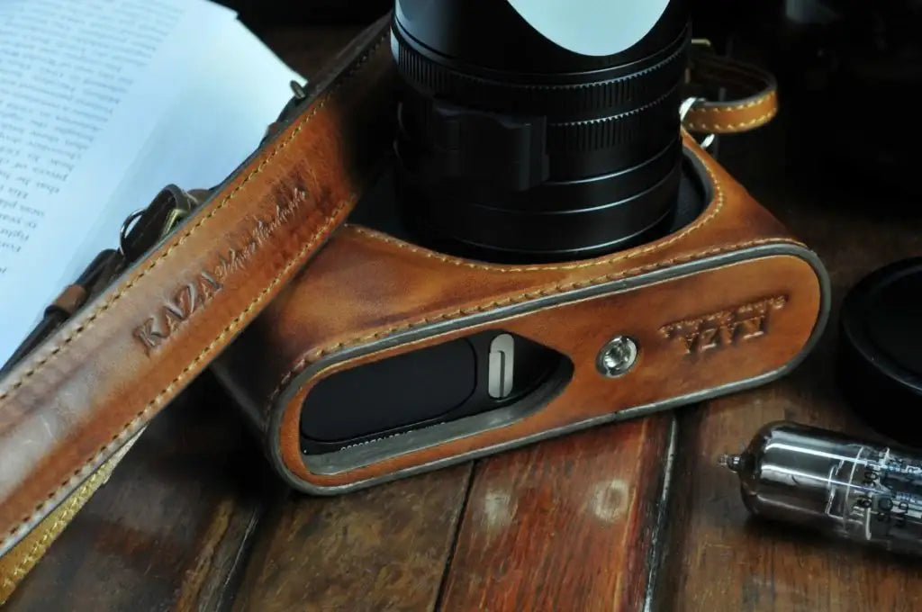 Leica Q2 Leather Camera Case - kaza-deluxe