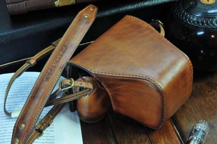 Leica Q2 Leather Camera Case - kaza-deluxe