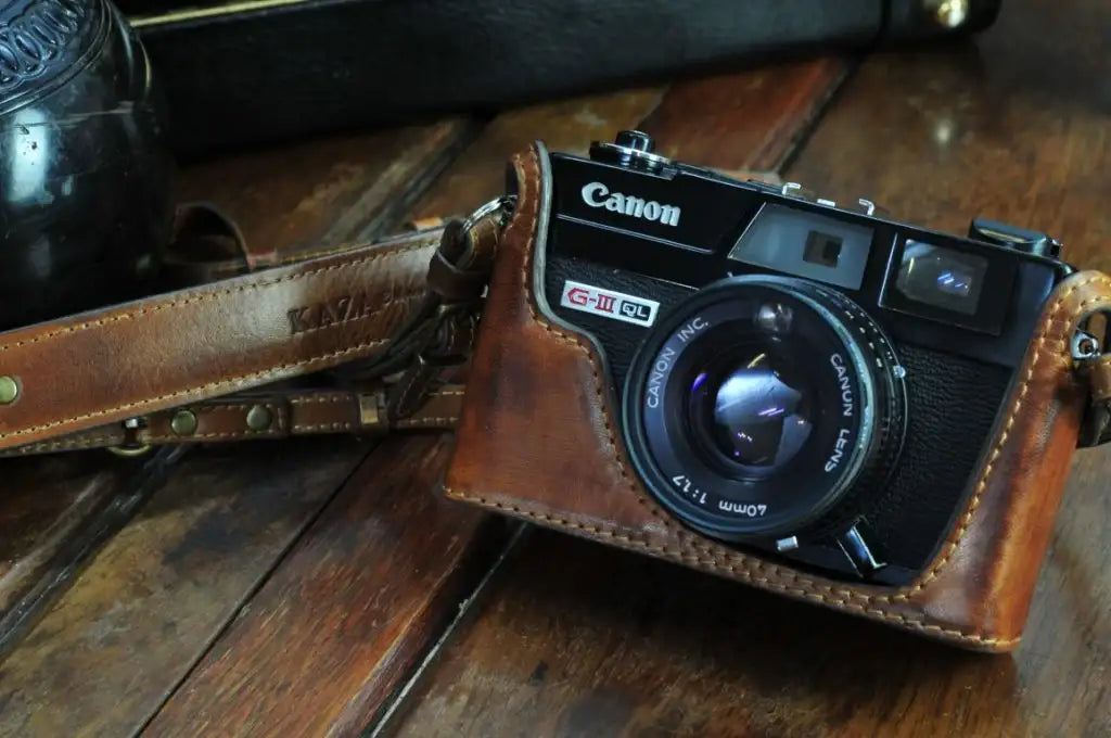 Canon Ql17 Series Leather Camera Case - kaza-deluxe