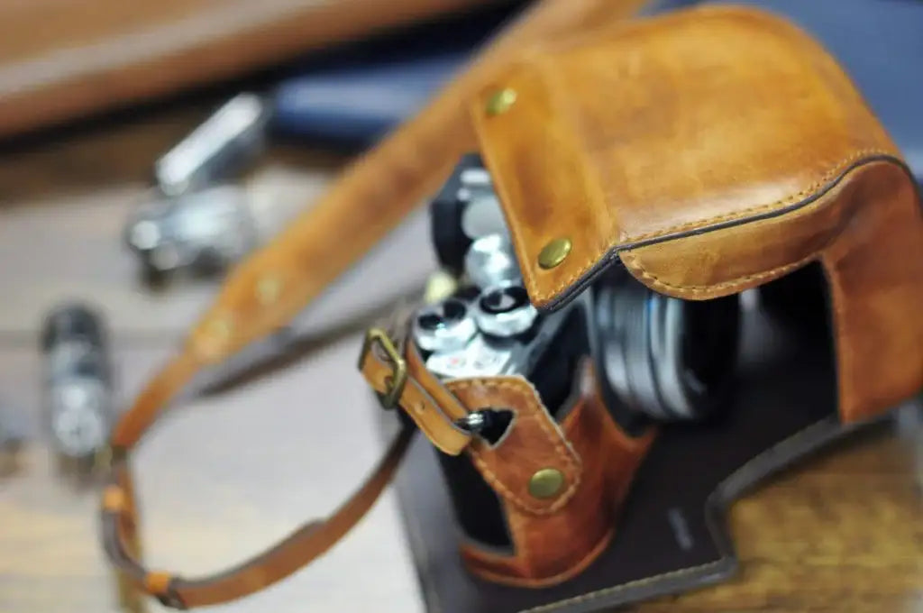 Olympus E M10 Mark II Leather Camera Case - kaza-deluxe