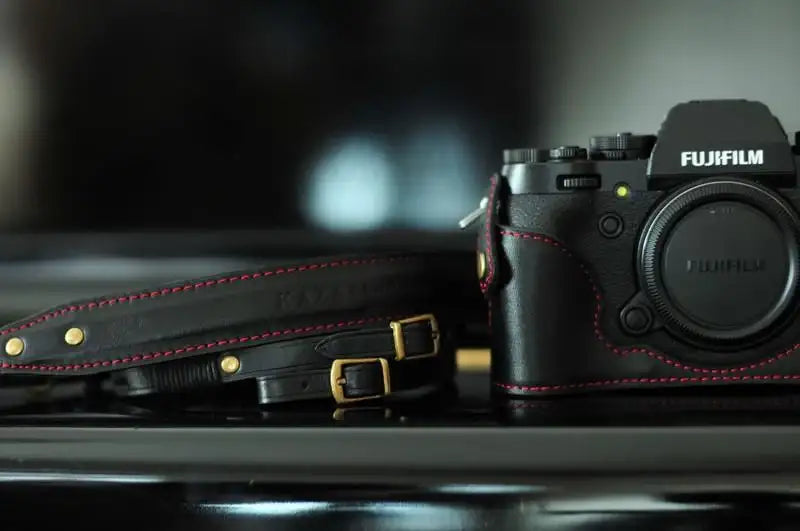 Fujifilm X T1 Leather Camera Case - kaza-deluxe