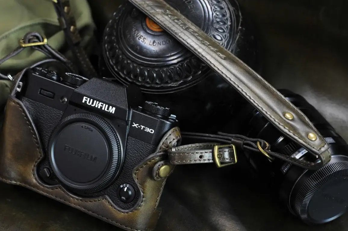Fujifilm X T30 Leather Camera Case - kaza-deluxe