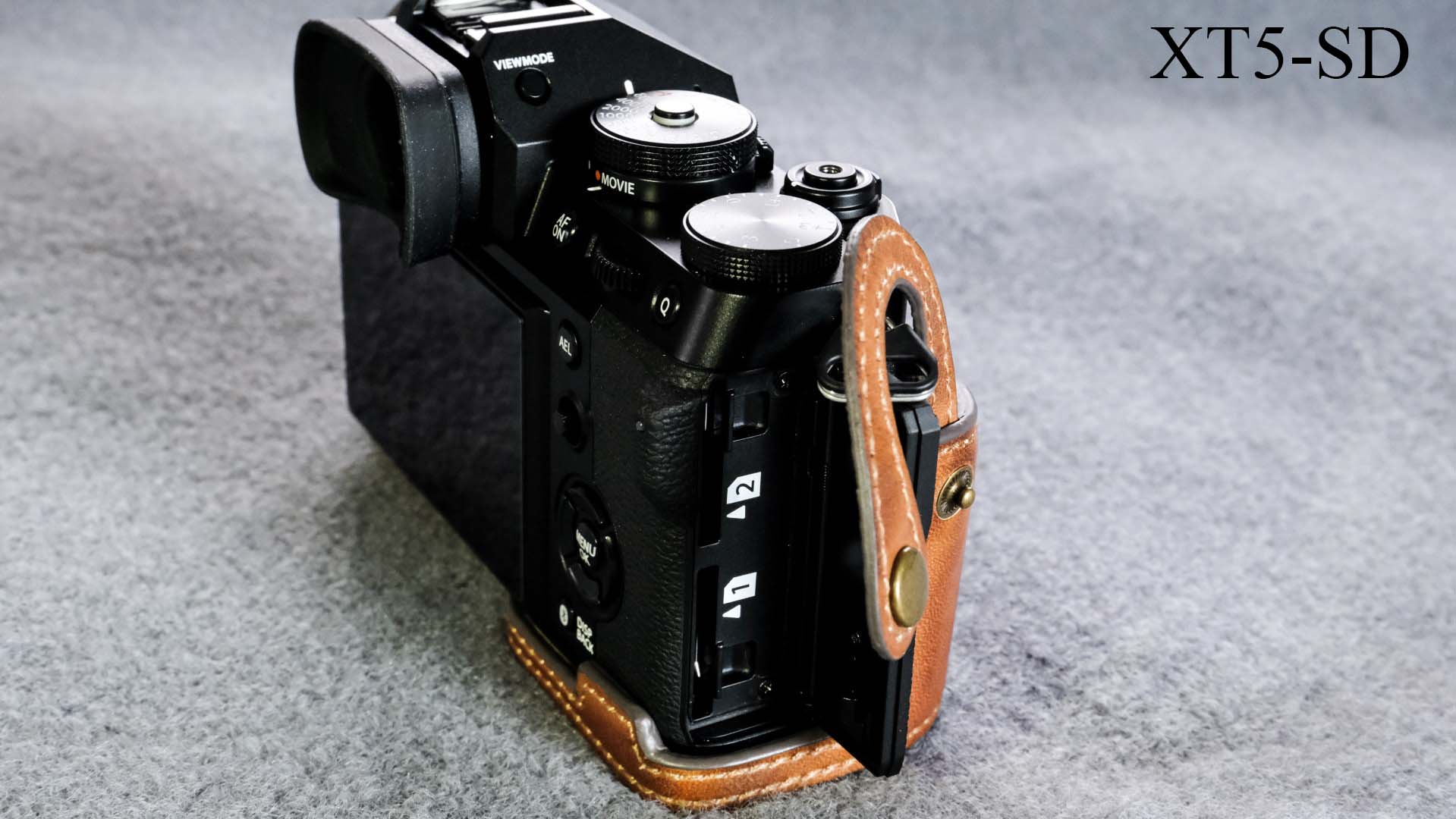 Fujifilm fuji XT5 XT-5 Handmade Half Case Cowhide leather insert Camera bag  Protector HandGrip Holster Pouch sleeve SD & battery access door