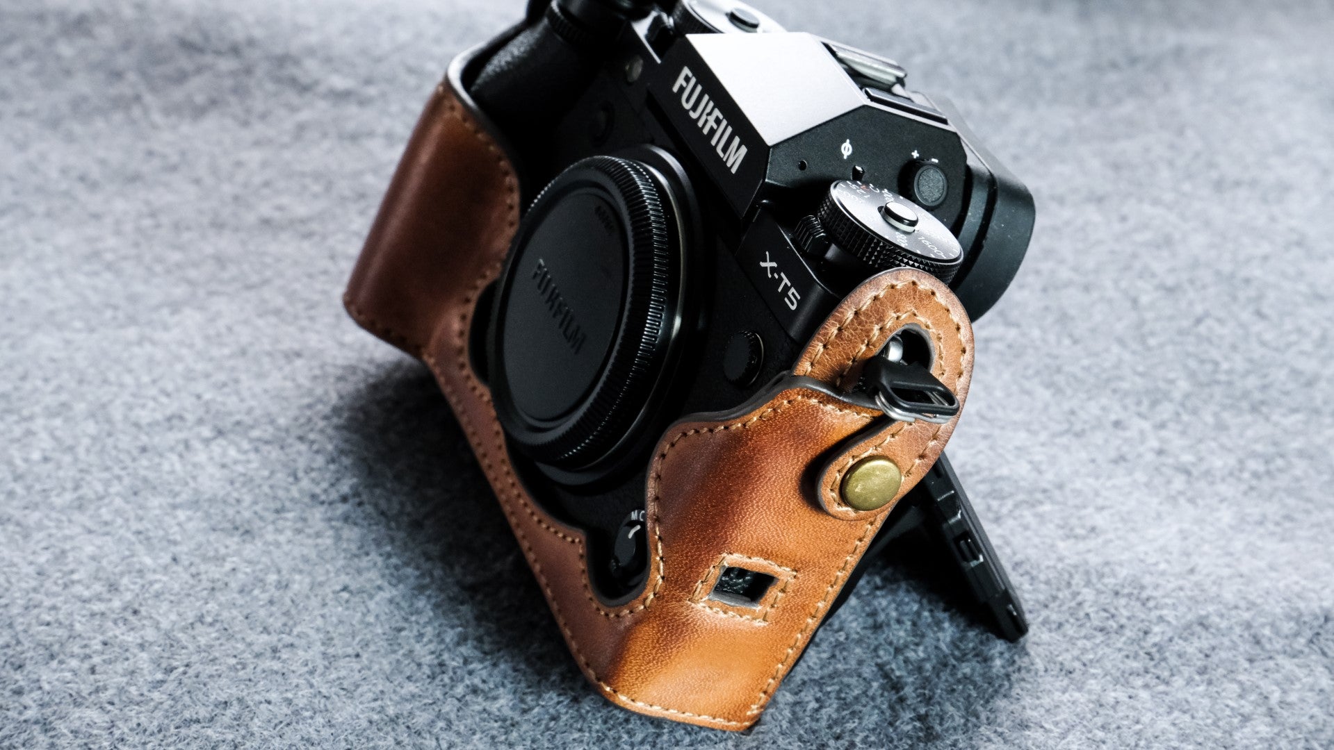 Camera Half Case For Fujifilm XT5 X-T5 Retro Insert Genuine Leather VR  Handmade