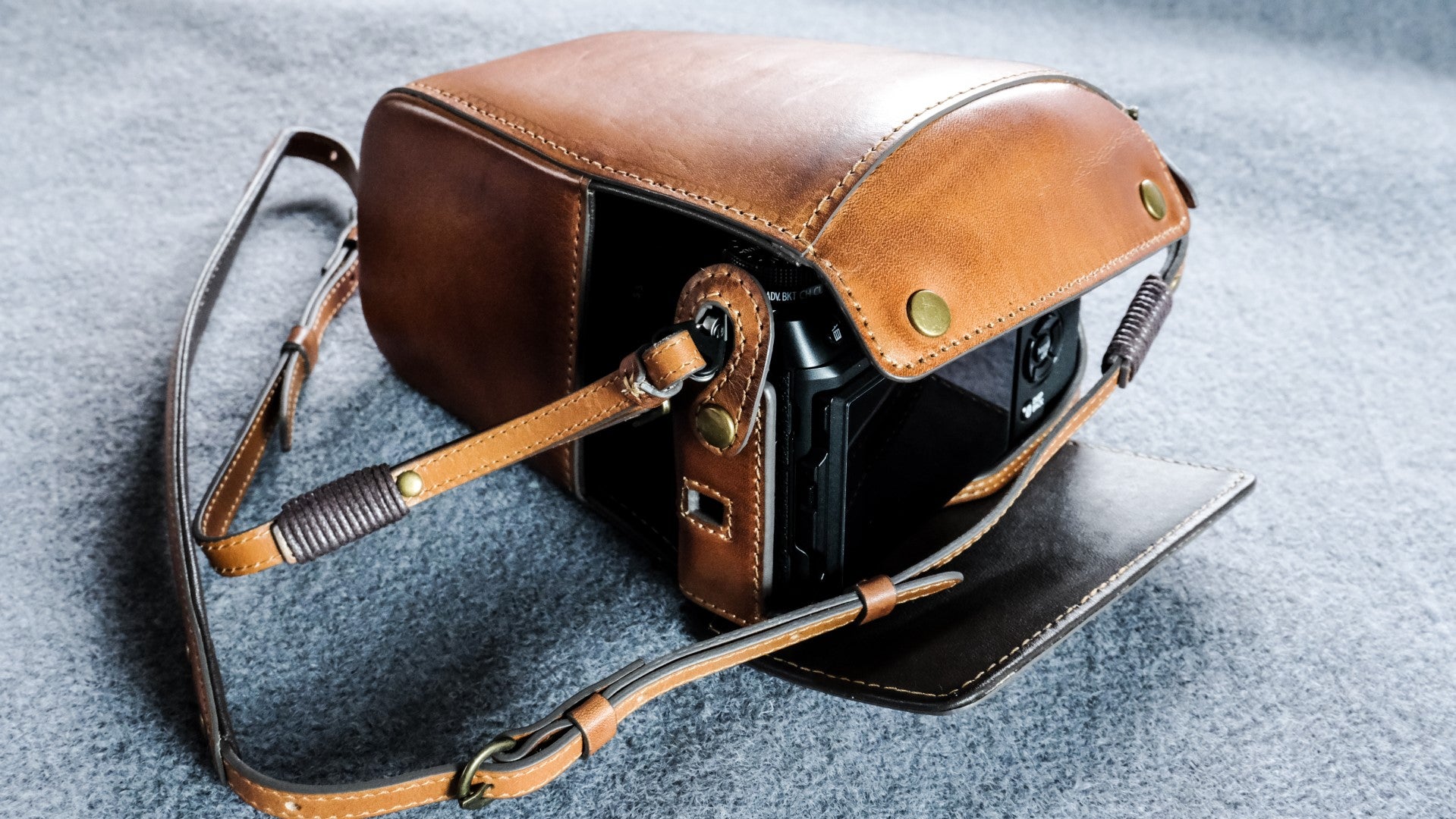 Genuine Leather Fuji XT5 Camera Bag Case Half Body Handmade Bag
