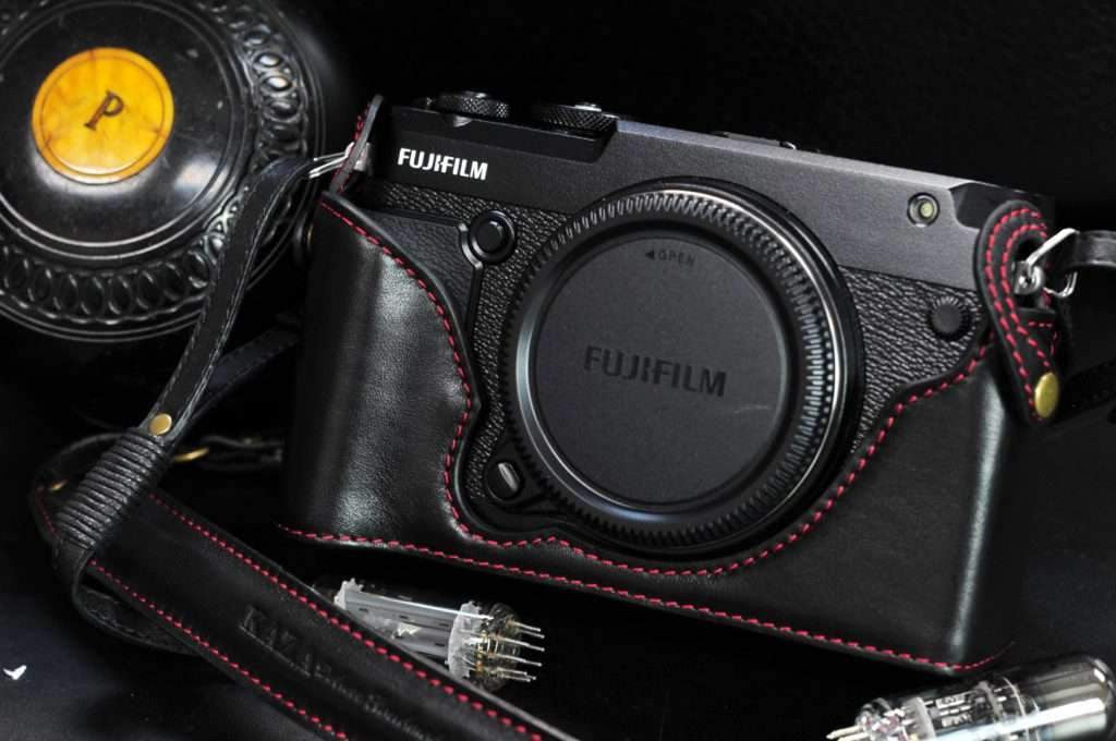 Fujifilm GFX50R Leather Camera Case - kaza-deluxe