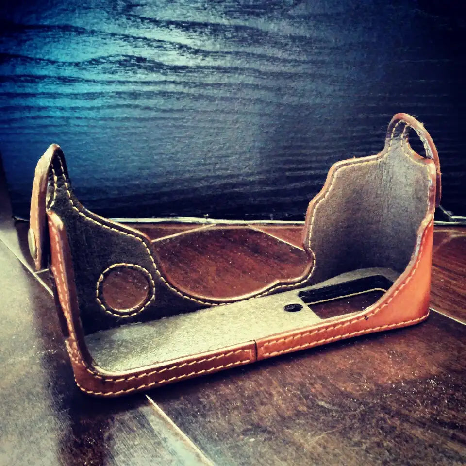 Fujifilm X Pro1 Leather Camera Case - kaza-deluxe