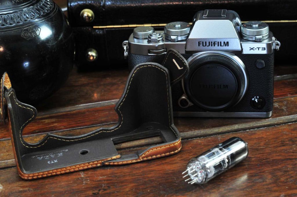 Fujifilm X T3 Leather Camera Case