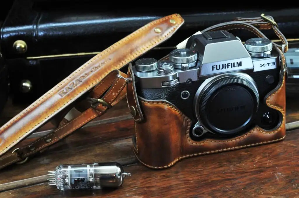 Fujifilm X T3 Leather Camera Case - kaza-deluxe
