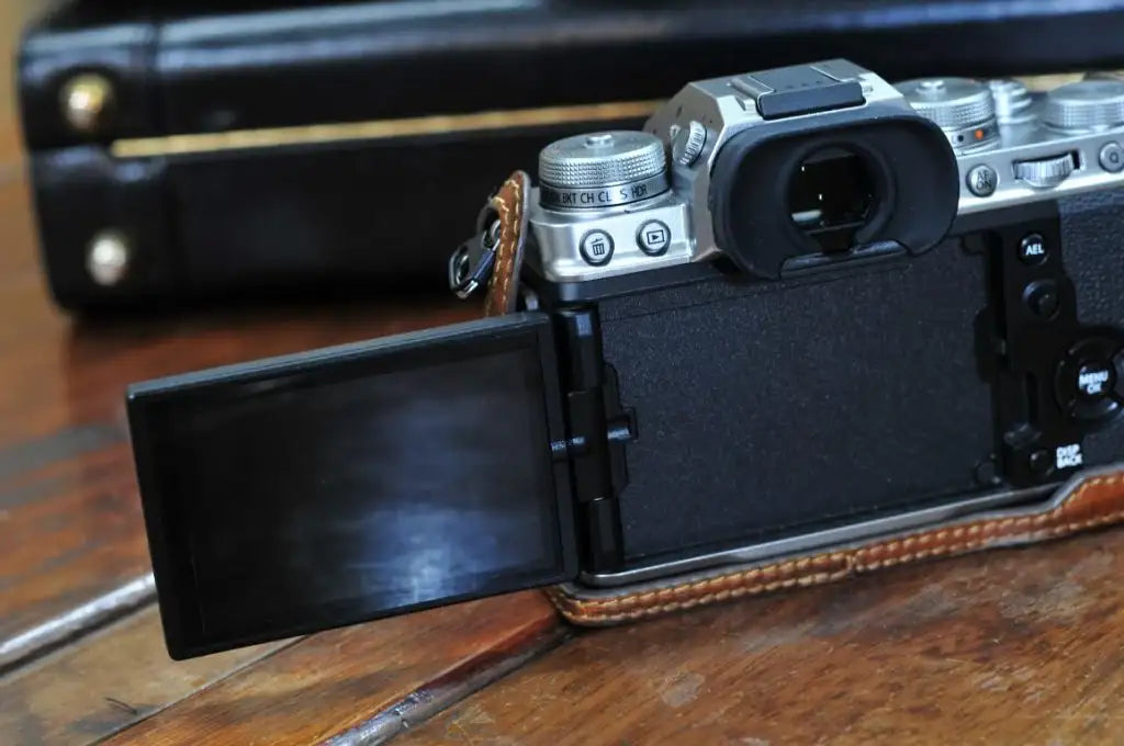 Fujifilm X T4 Leather Camera Case - kaza-deluxe