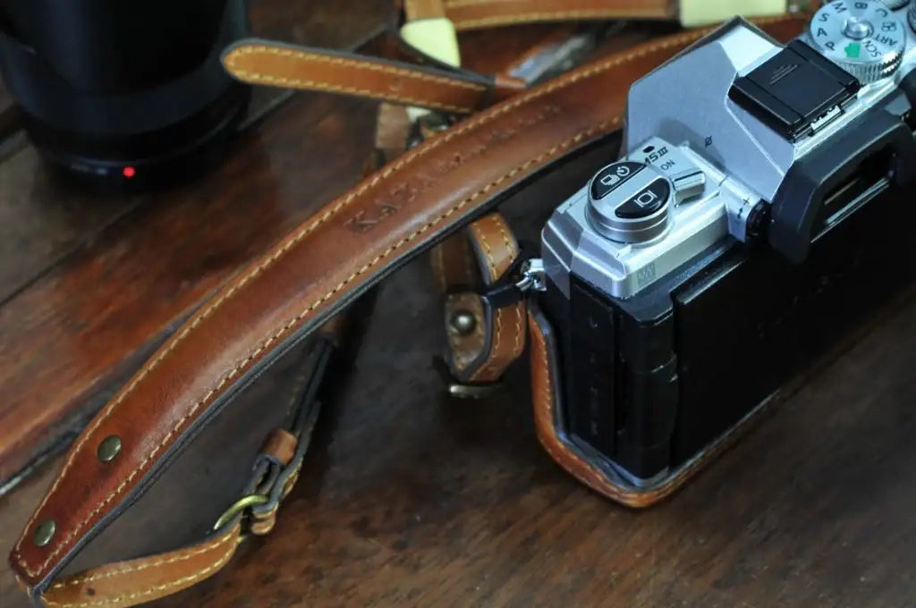 Olympus E M5 Mark III Leather Camera Case - kaza-deluxe
