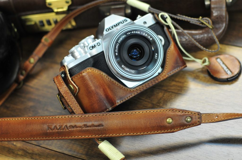 Olympus E M10 Mark III Leather Camera Case - Combo Set - kaza-deluxe