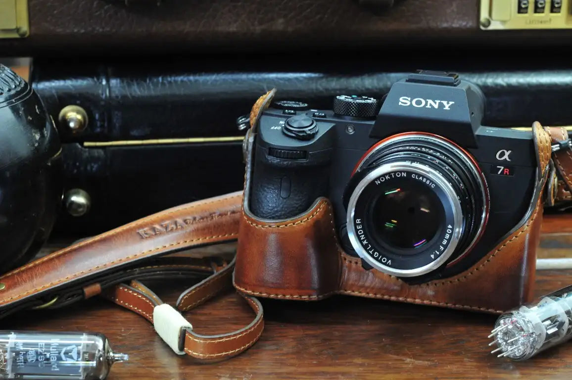 Sony A7R3 / A7III /A9 Series Leather Camera Case - kaza-deluxe