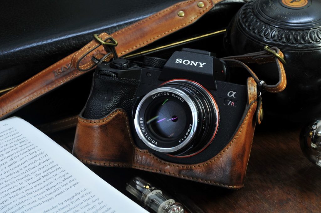 Sony A7R4 Leather Camera Case - kaza-deluxe
