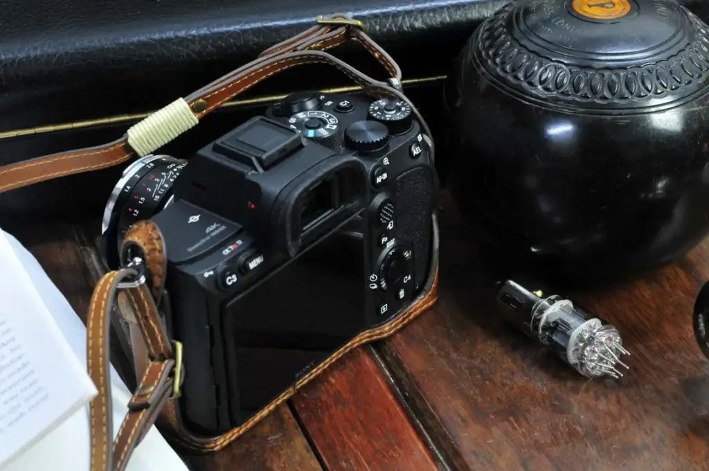 Sony A7R4 Leather Camera Case - kaza-deluxe