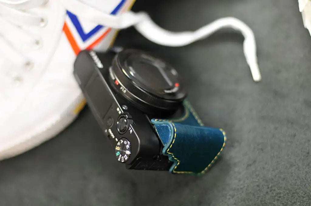 Sony RX100 VI / V / IV / M3 / M4 / M5 / M6 Series Leather Camera Case - kaza-deluxe