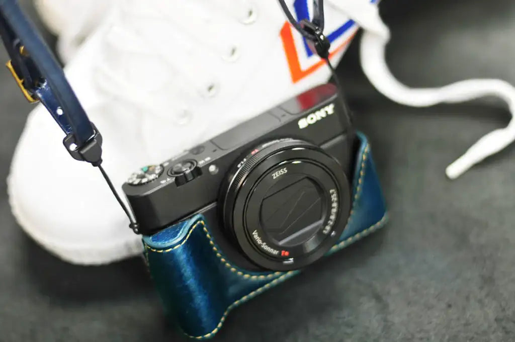 Sony RX100 VI / V / IV / M3 / M4 / M5 / M6 Series Leather Camera Case - kaza-deluxe