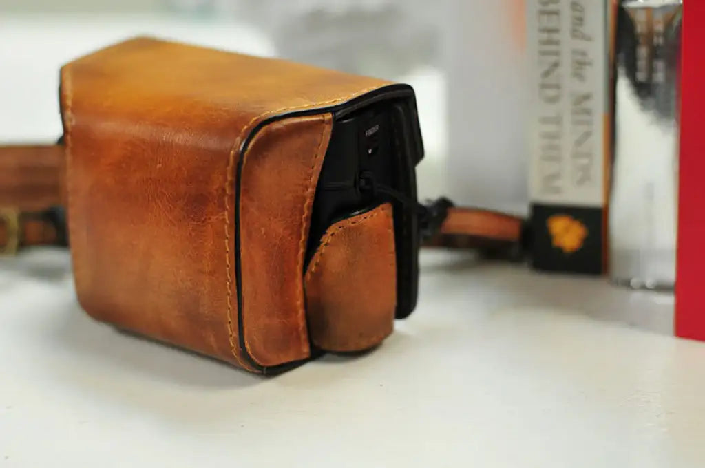 Sony RX100 VI / V / IV / M3 / M4 / M5 / M6 Series Leather Camera Case - kaza-deluxe