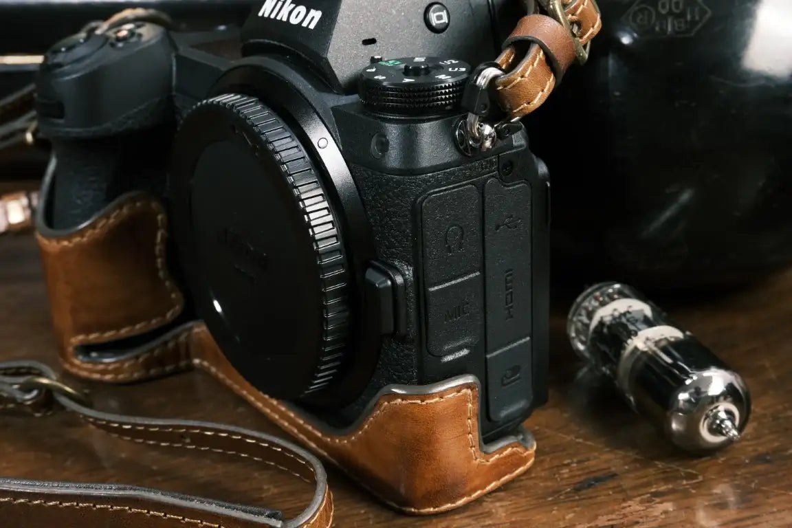 NIKON Z5/Z6/Z7/Z6II/Z7II SERIES - Half Case + Strap - kaza-deluxe