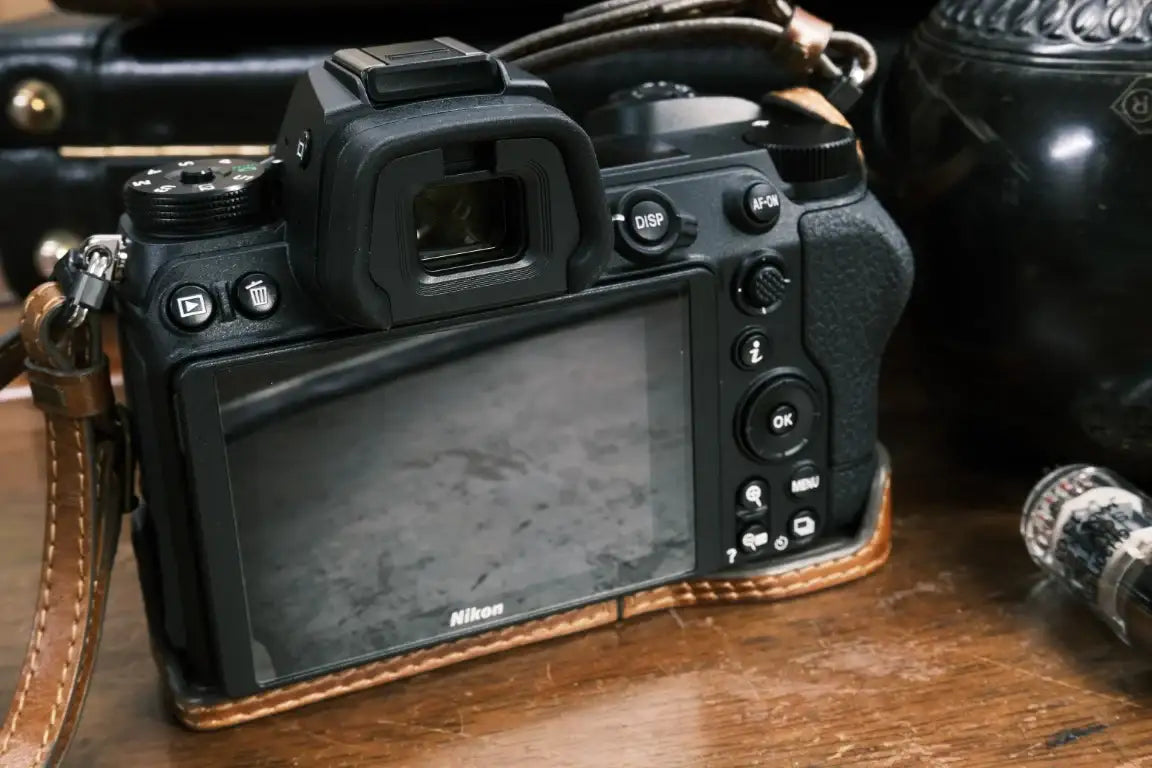 NIKON Z5/Z6/Z7/Z6II/Z7II SERIES - Half Case + Strap - kaza-deluxe
