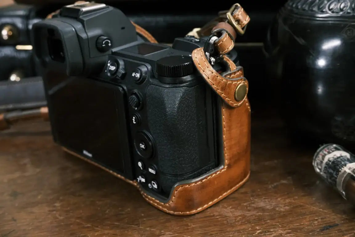NIKON Z5/Z6/Z7/Z6II/Z7II SERIES - Half Case + Strap - kaza-deluxe